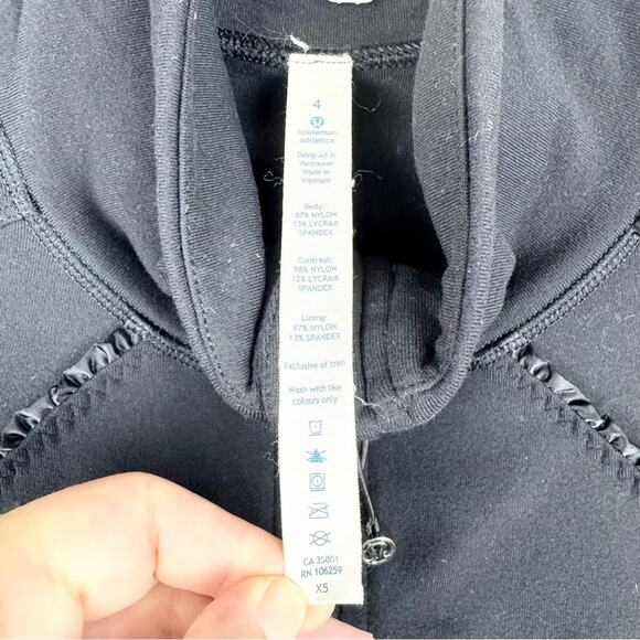 Lululemon Nice Asana Funnel Neck Athletic Mid-Layer Ruffle Jacket In Black Sz 4 - Picture 13 of 16